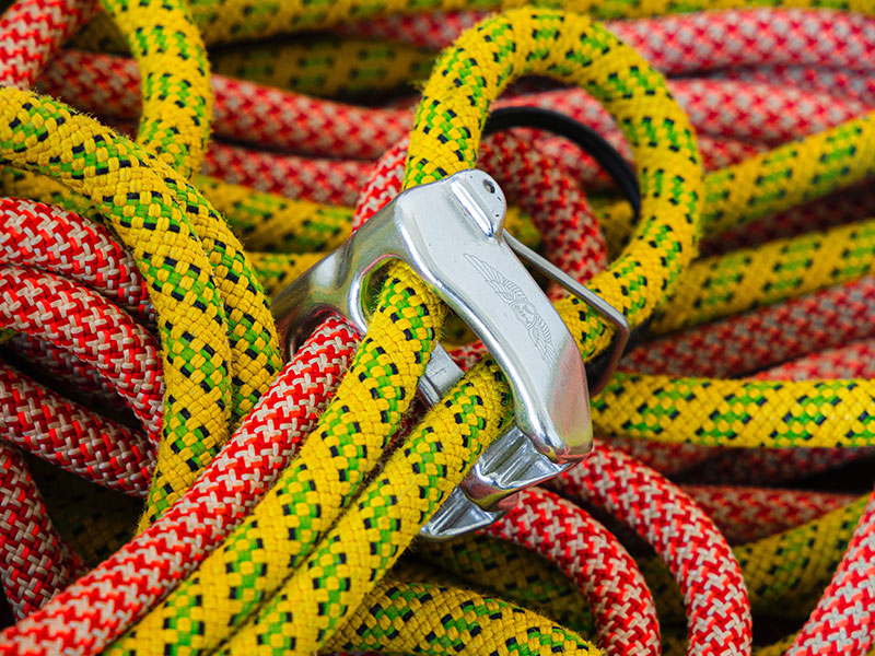 climbing ropes image